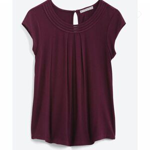 Daniel Rainn Brinn Scoop Neck Pleat Detail Knit Top